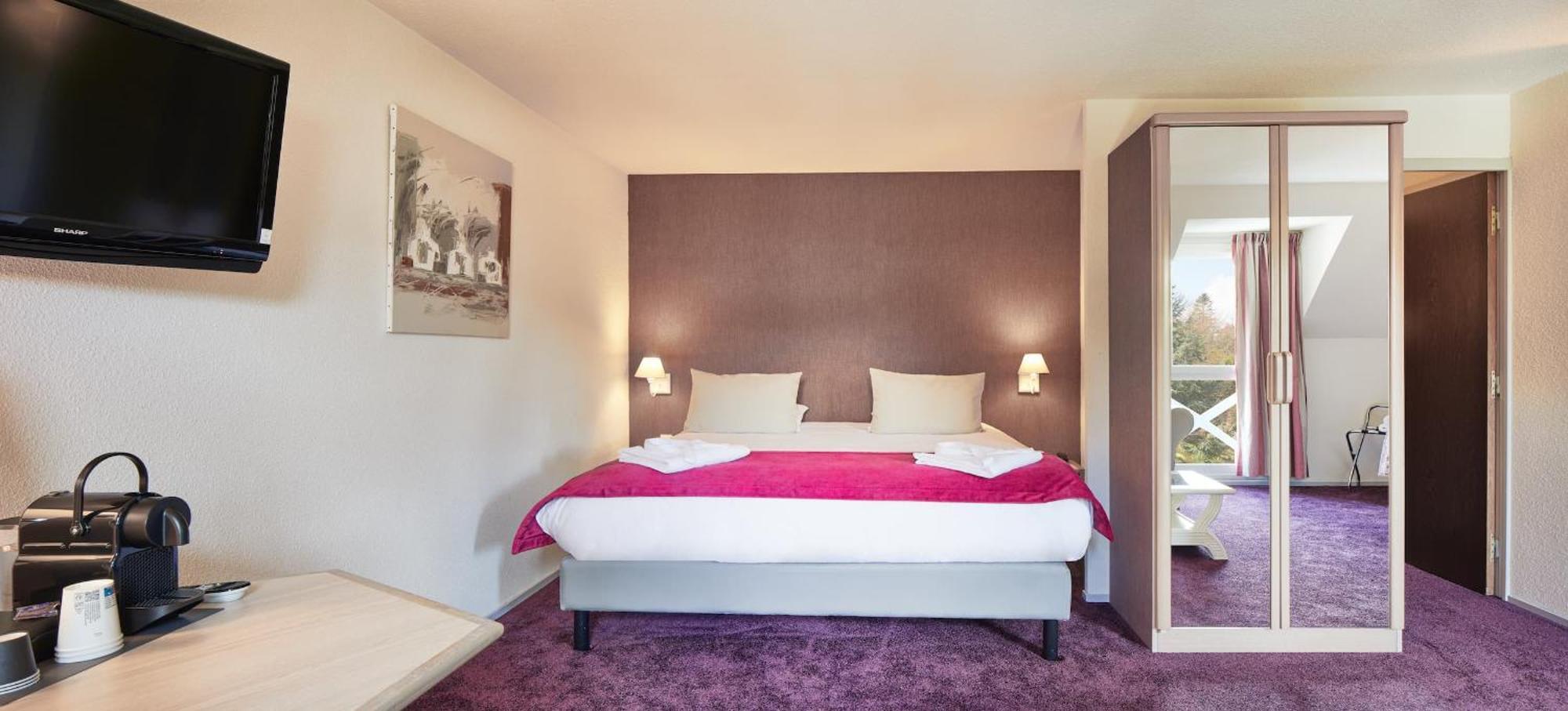 Hotel Aigue Marine Трегье Экстерьер фото