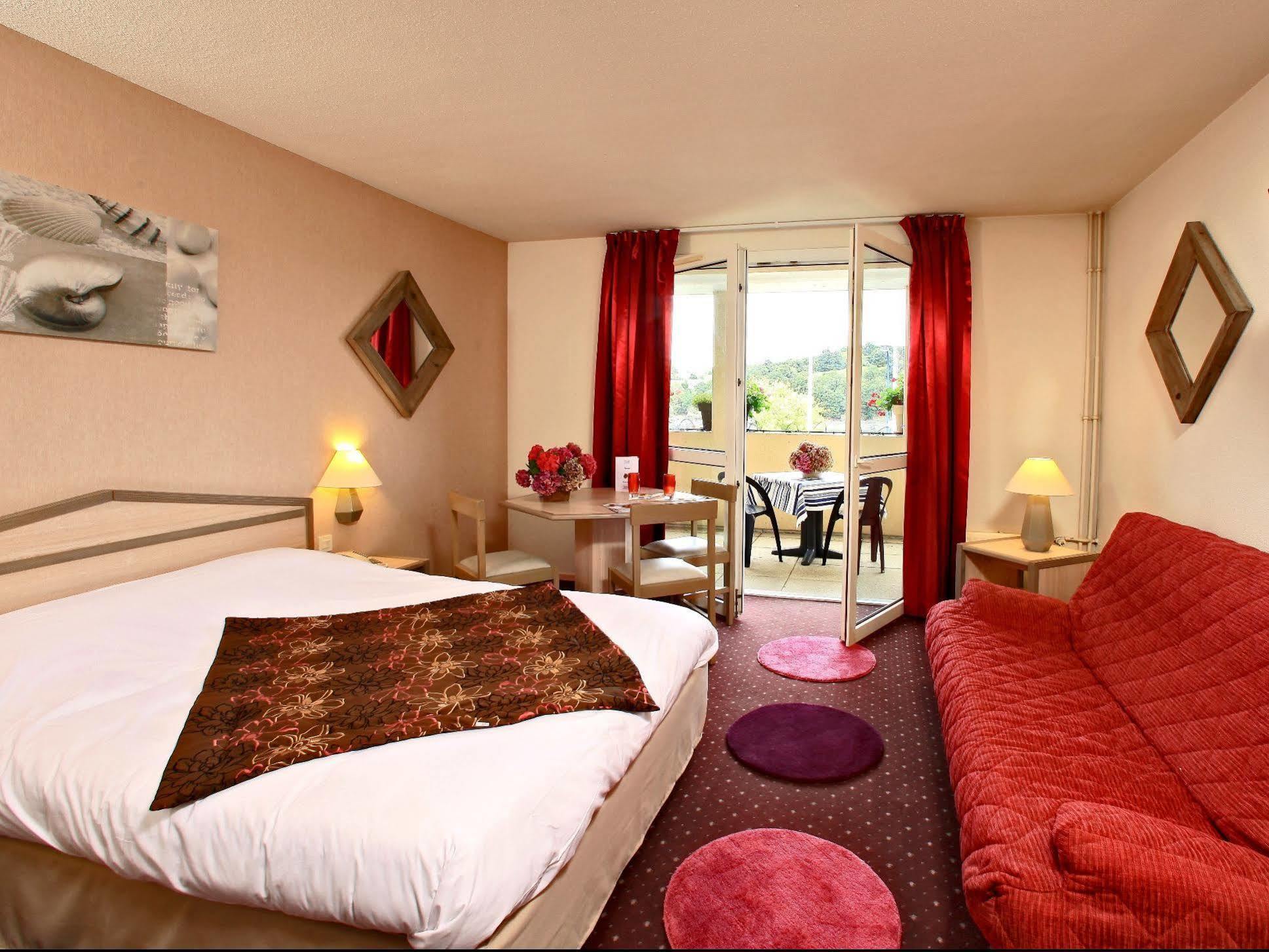 Hotel Aigue Marine Трегье Экстерьер фото